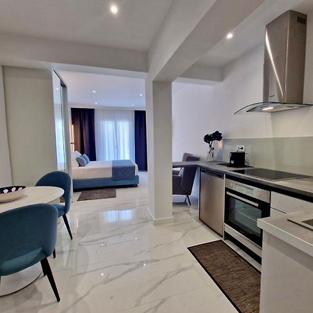 Kassiopi Piazza Suites Exteriör bild