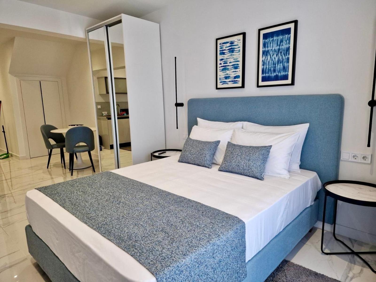 Kassiopi Piazza Suites Exteriör bild